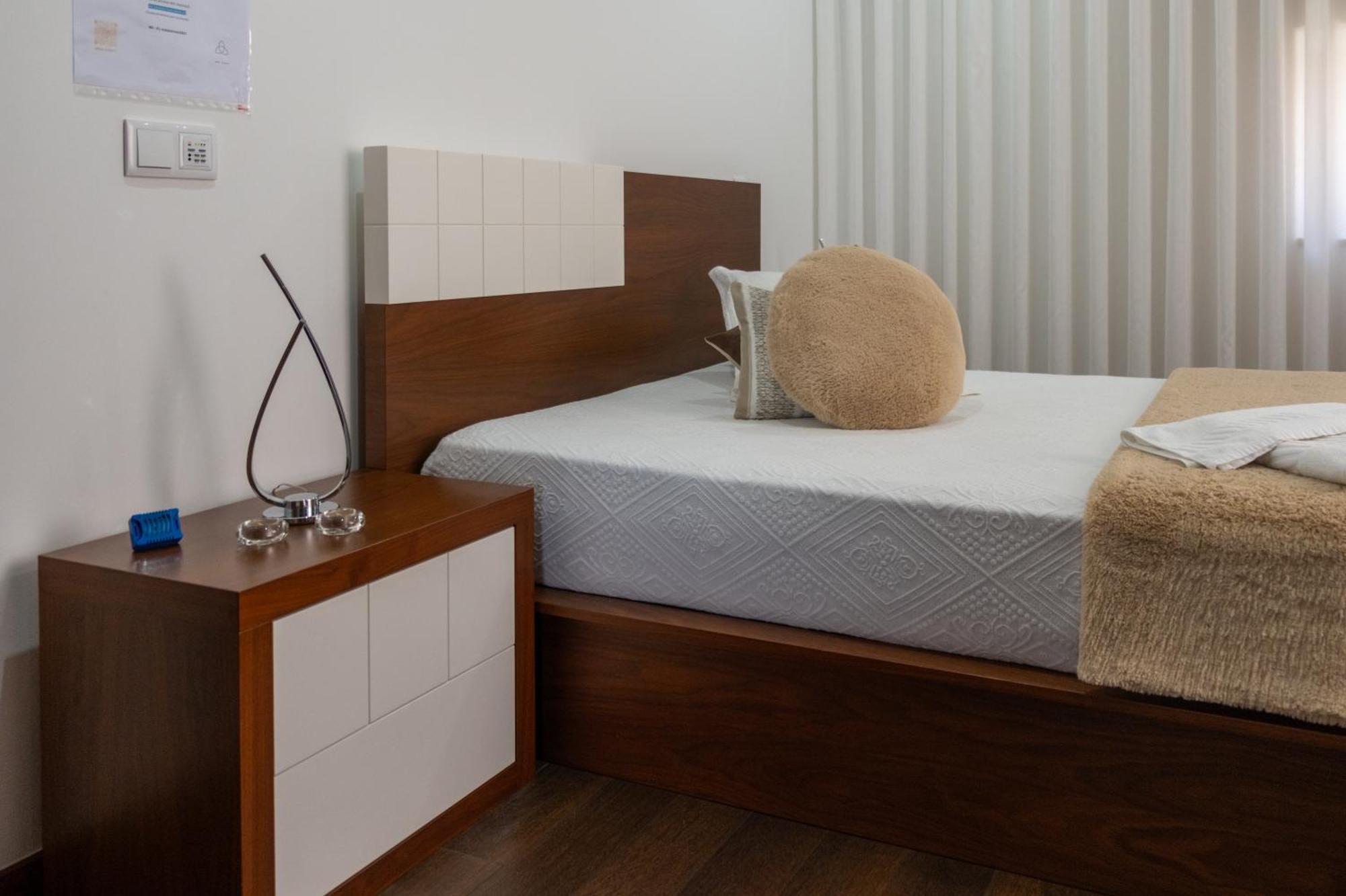 Deluxe Villa Home, Peace & Spa 빌다도콘데 외부 사진