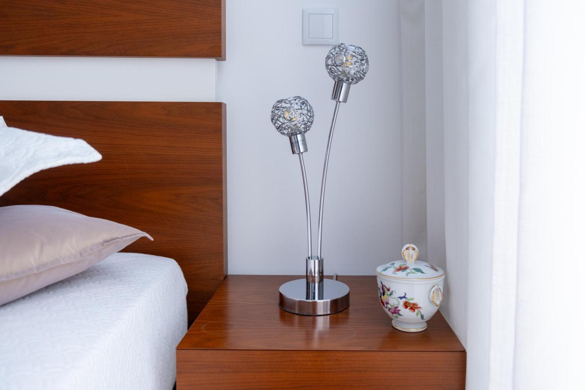 Deluxe Villa Home, Peace & Spa 빌다도콘데 외부 사진