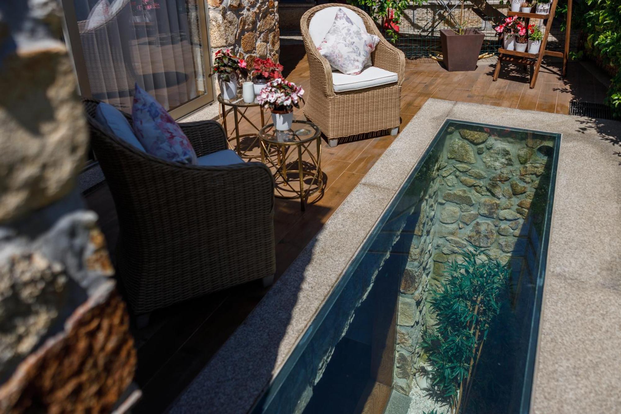 Deluxe Villa Home, Peace & Spa 빌다도콘데 외부 사진
