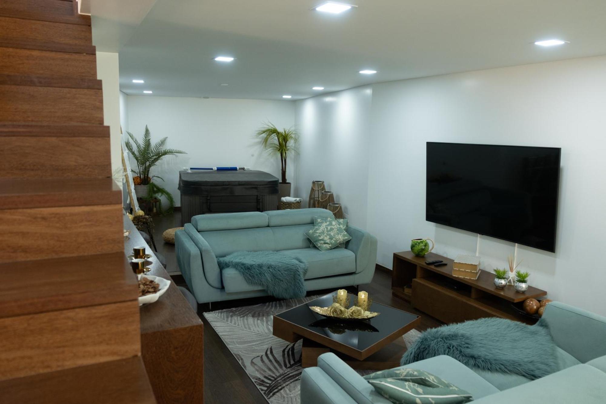 Deluxe Villa Home, Peace & Spa 빌다도콘데 외부 사진