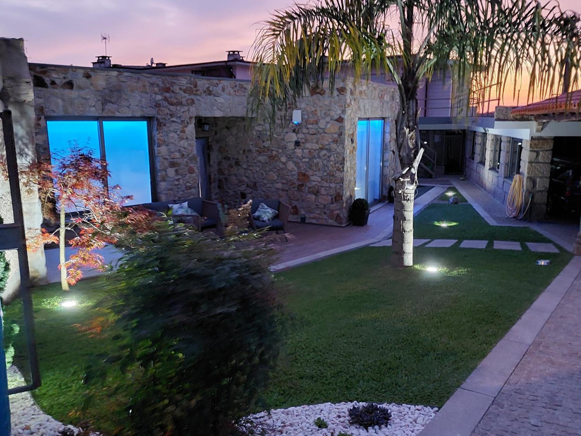 Deluxe Villa Home, Peace & Spa 빌다도콘데 외부 사진